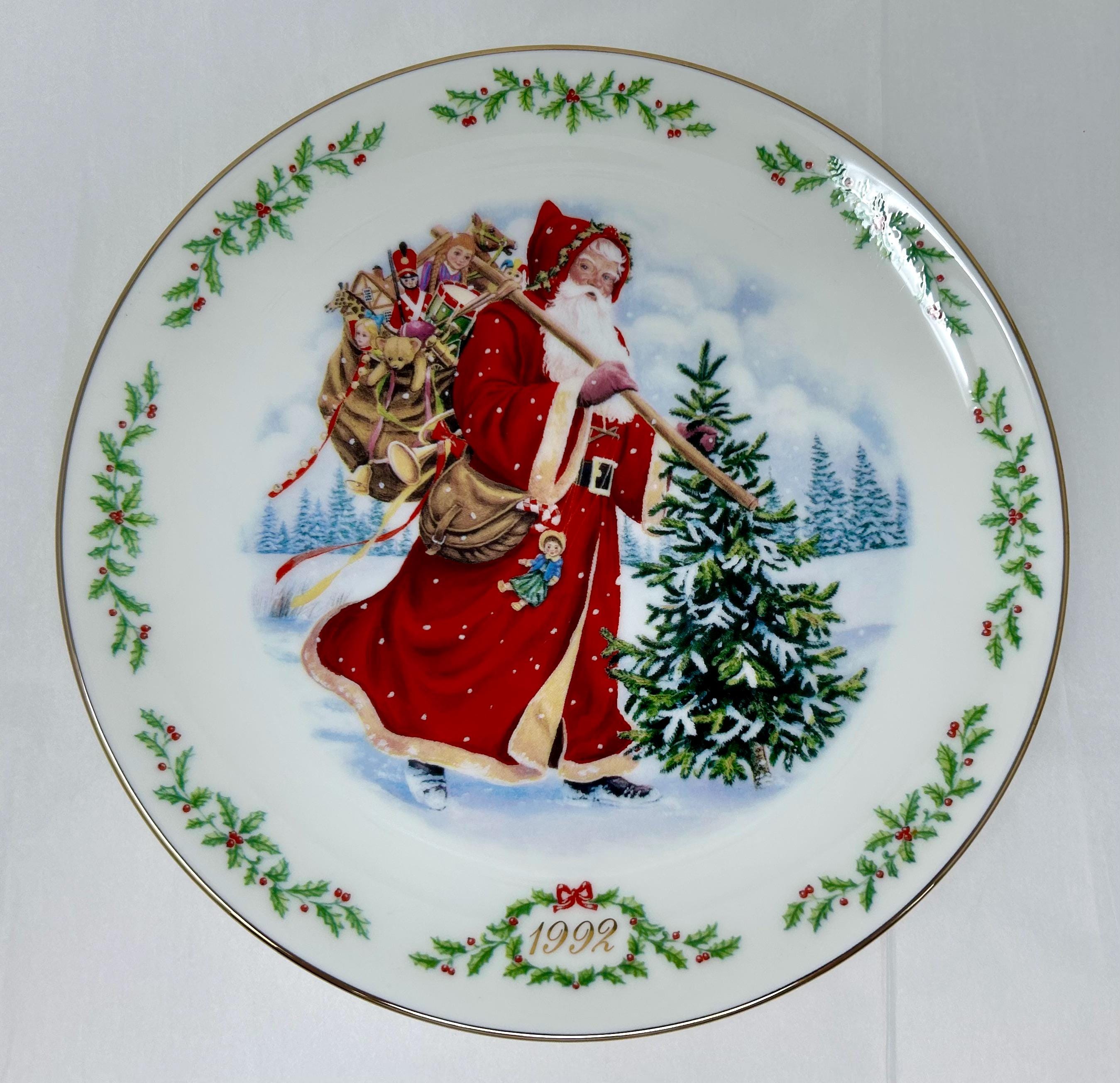 Vintage Lenox International Victorian Santa Plates – 1992 Kris