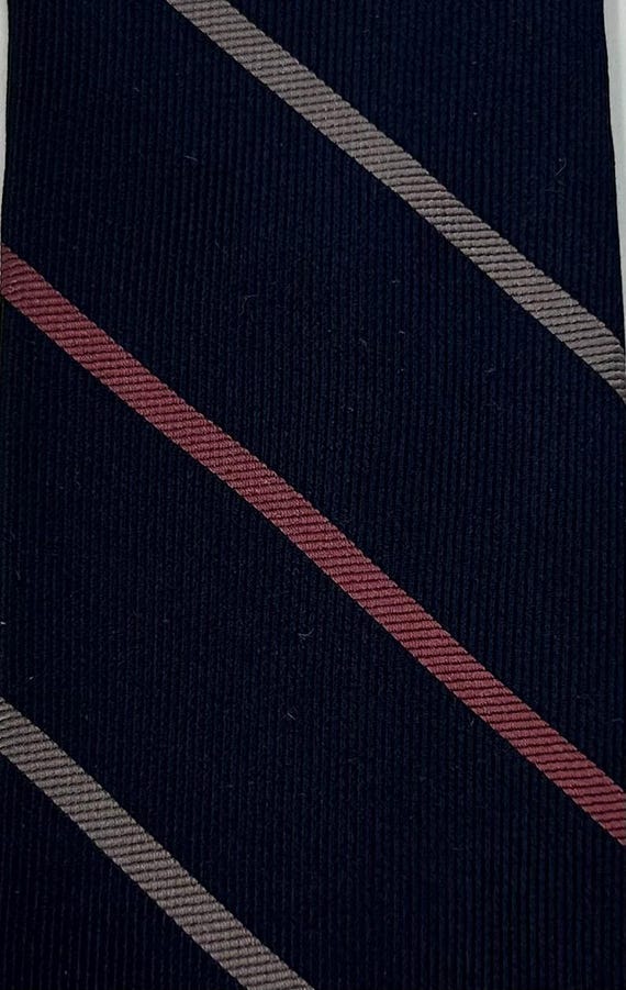 Vintage YSL Yves Saint Laurent Skinny Tie – 100% Silk Navy Salmon