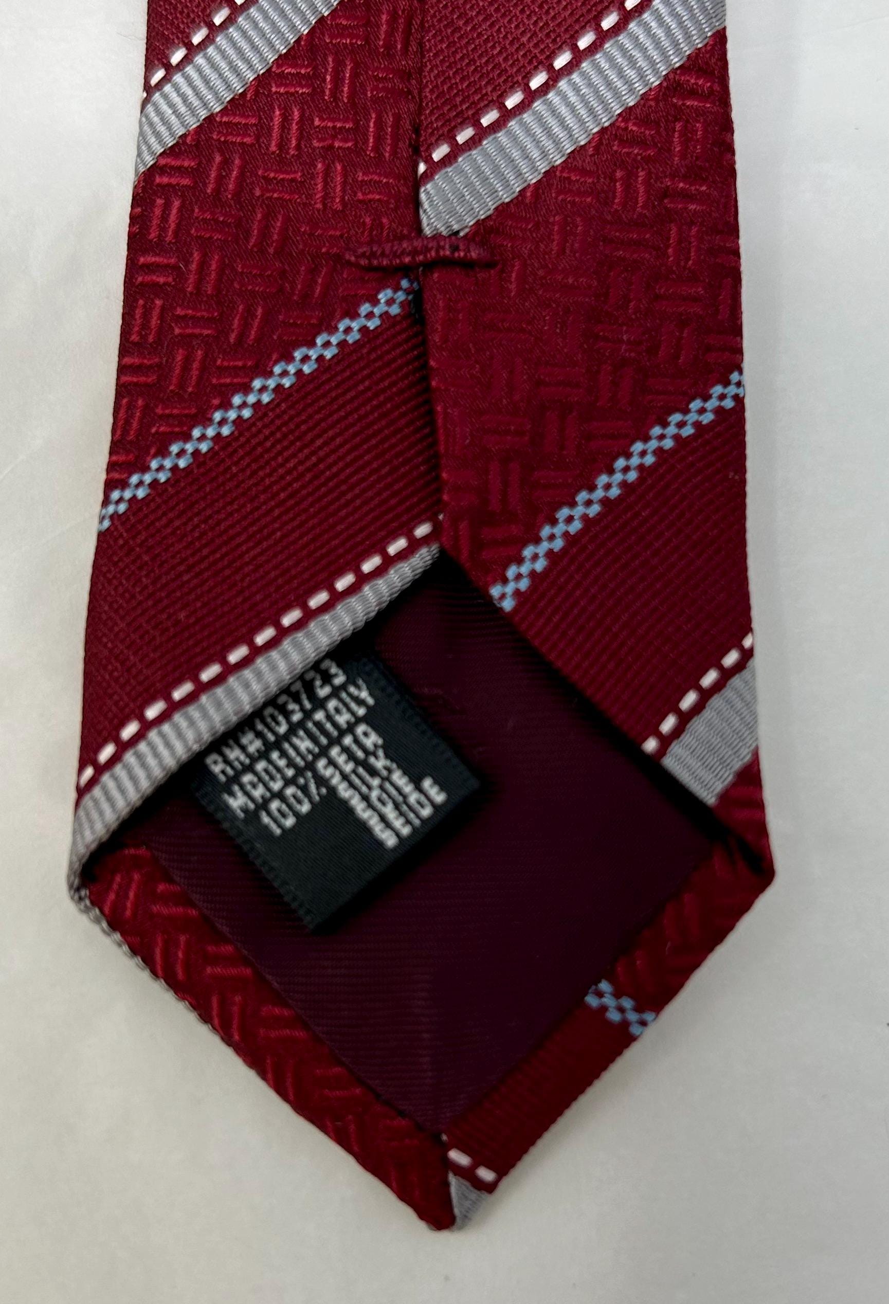 Cravatta Uomo Josiah France In Seta Viola Con Righe Grigie – Tessuto Italiano, Modello Skinny