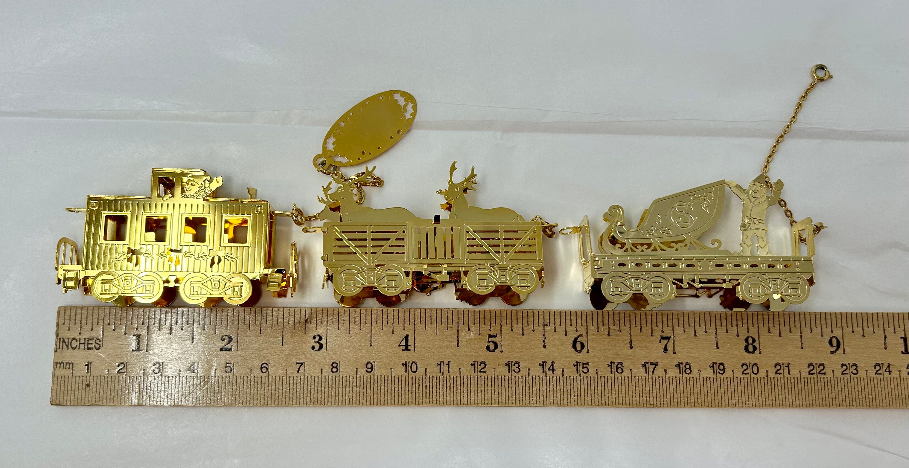 3 Gorham Ornaments - Apr 29, 2024 | Mollett Auction Service In Il