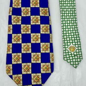 Vintage Gianni Versace Silk Tie – Blue & Gold Medallion Baroque Necktie – Made in Italy – Designer Statement Accessory