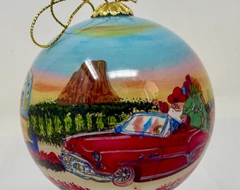 Zhen Zhu Devils Tower Wyoming Christmas Ornament 4" Reverse Hand Painted Glass Santa Convertible Boxed