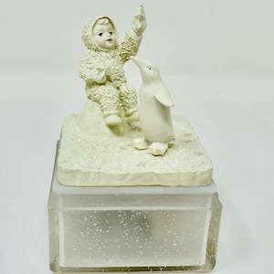 Department 56 Penguin & Child Glitter Music Box – “Share the Sparkle” Winter Scene, Original Box snowbabies snowbaby automation