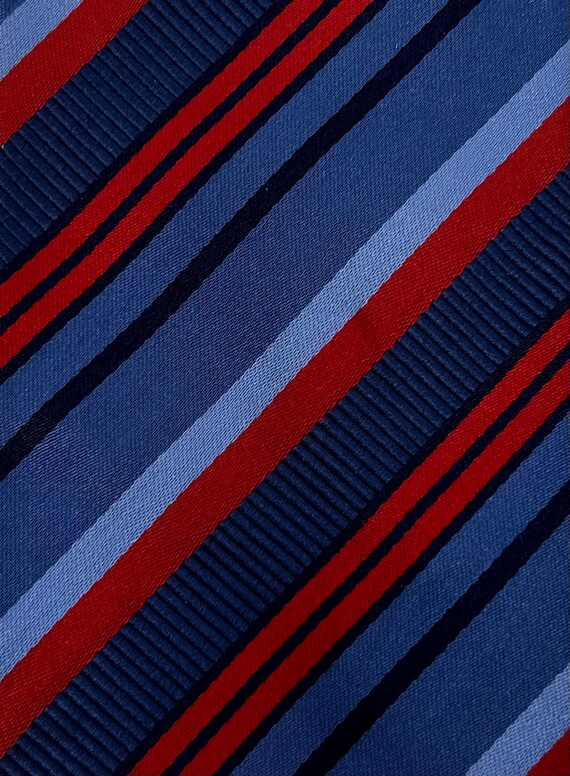 XMI Platinum silk stripe tie necktie blue red