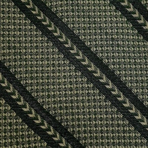 Vintage Nordstrom italienische Seidenkrawatte – Grünes Hahnentrittmuster und Chevron Streifen – Made in Italy – Klassische Herren Business Krawatte
