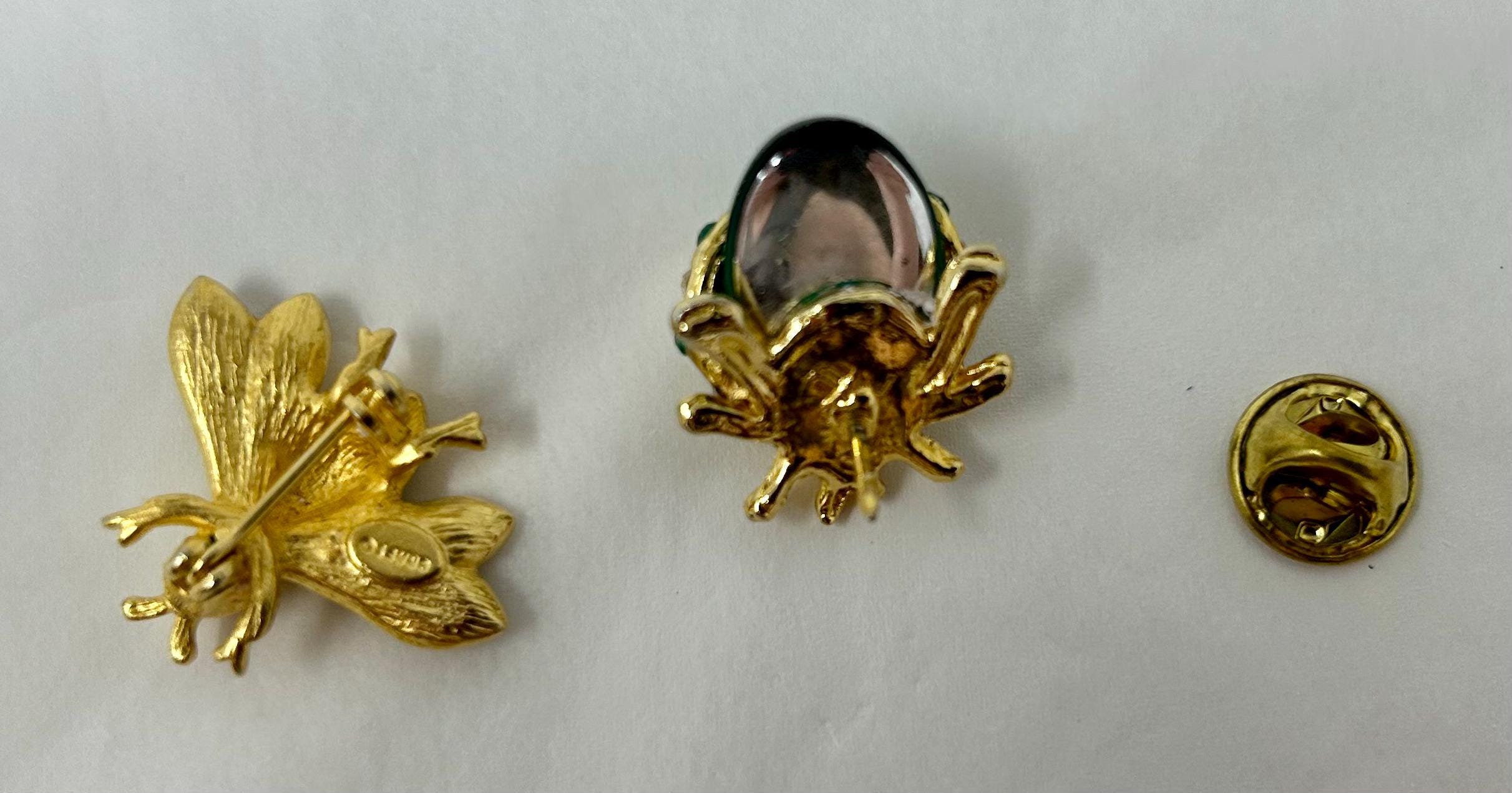 Broche à revers d'abeille - France