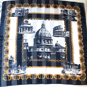 mint Raffaello Roma scarf wrap souvenier Italy Rome square architecture shall Rome coliseum  Italy