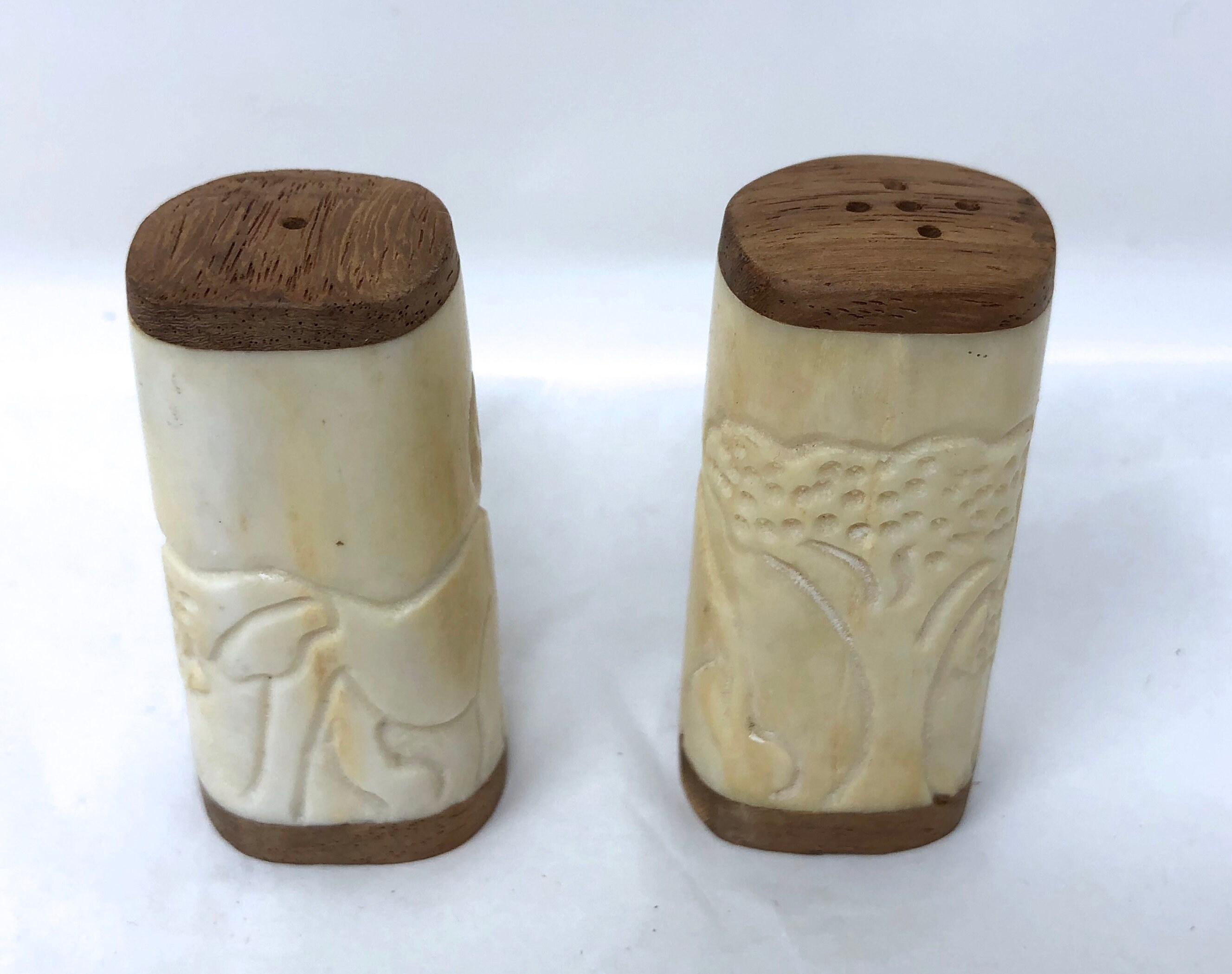 Wood Elephant Salt and Pepper Set with Stand - Sugar Palm Wood