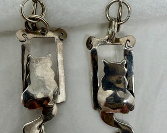 Pendientes colgantes vintage de gato de FARO en plata de ley italiana, 925, con forma de gatito, estilo modernista italiano, con gota articulada, firmados.