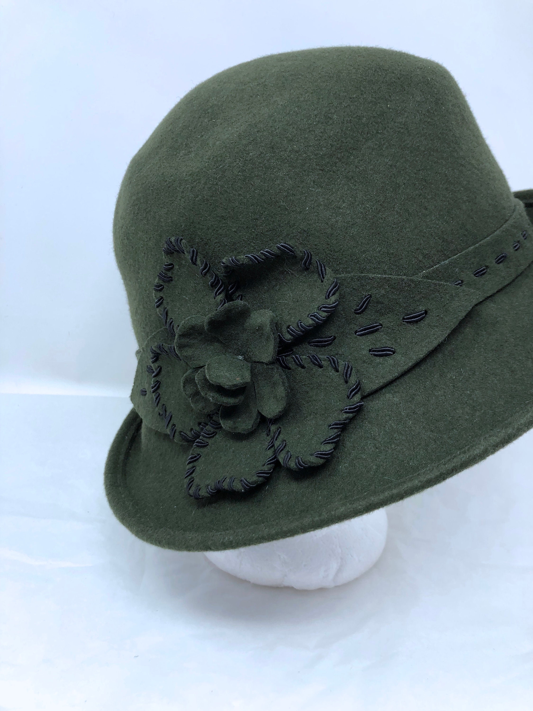 Vintage Original by Desi New York wool hat with feather flower Antique Edwardian Kurzman Hat 1900s Dramatic Black Straw  main image 2