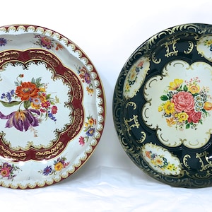2 vintage tin plate dish  Daher Decorated Ware flowers England