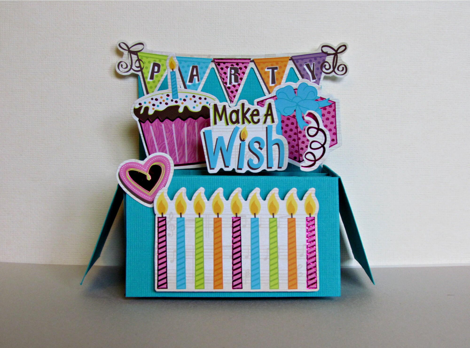 Ratón óptico Cable Second Nature Pop Ups Tarjeta De Felicitación Emergente Con Texto En Inglés "Happy 25th Birthday" 25 Today Pop-Up Cards Her POP215MC25 POP215MC25 Tarjetas De Unicornios Para Editar