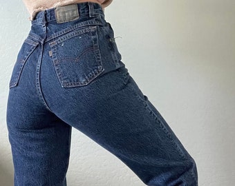 Waist 26 Vintage High Waisted Levis Jeans