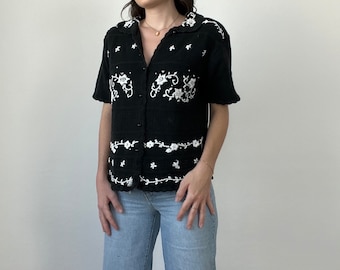 Vintage Black Floral Embroidered Short Sleeve Blouse