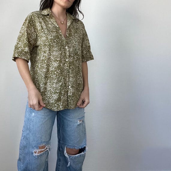 Vintage Short Sleeve Green Patterned Blouse - image 4