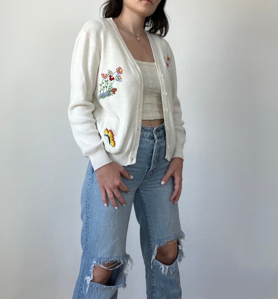 Vintage Embroidered Floral Cardigan Sweater