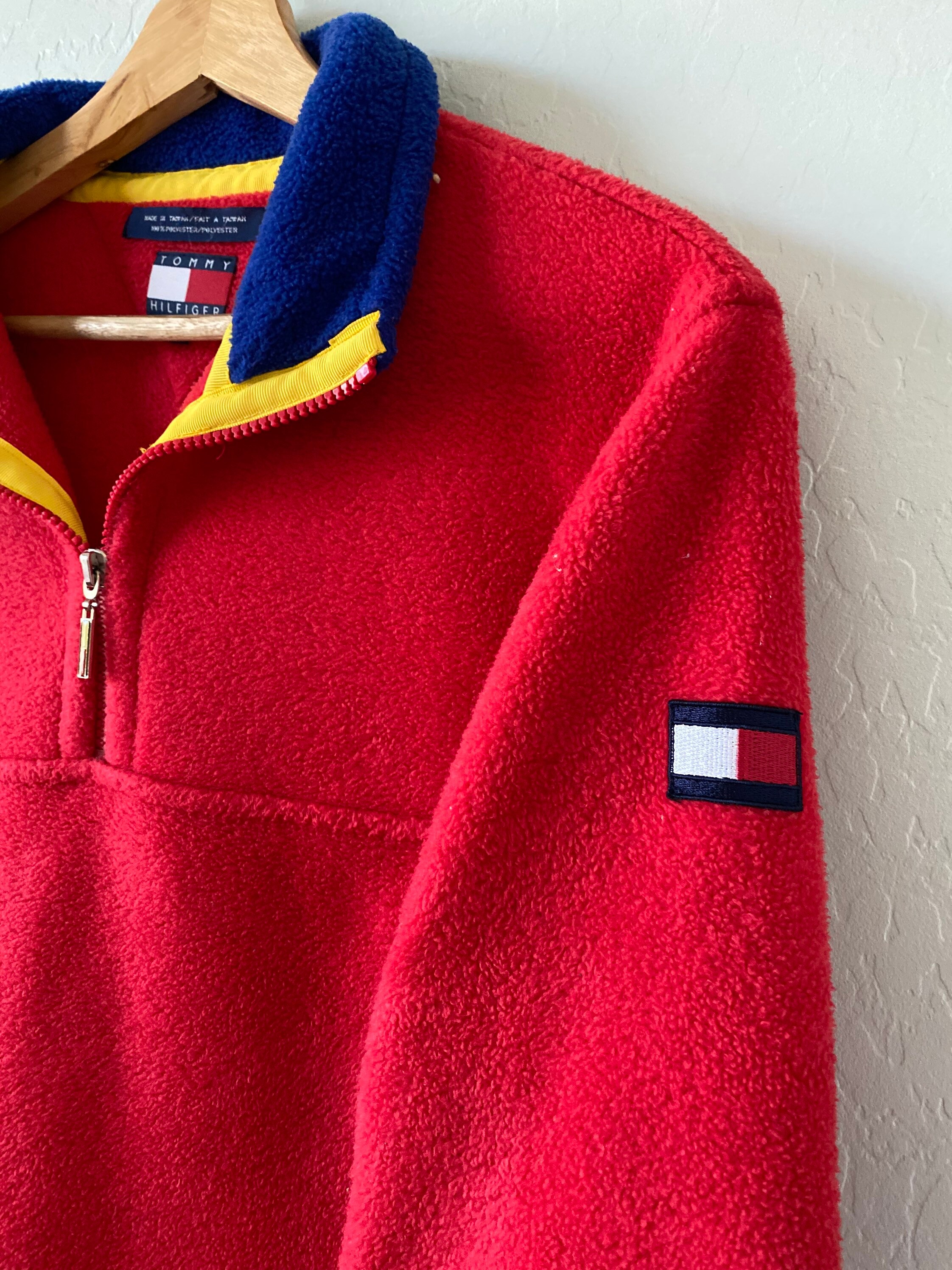 vintage tommy hilfiger fleece pullover