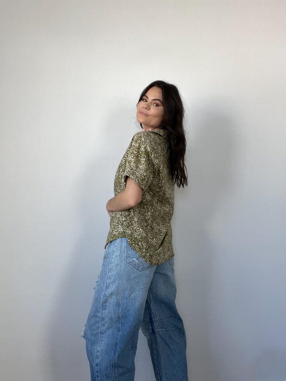 Vintage Short Sleeve Green Patterned Blouse - image 7