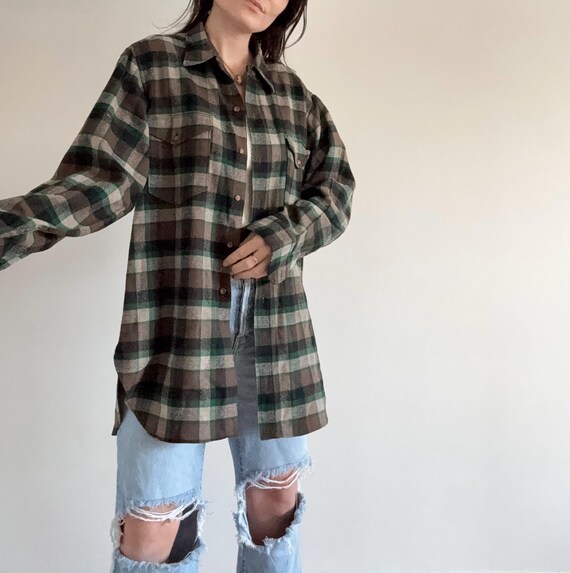 Vintage Plaid Pendleton Button Down Wool Shirt - image 8
