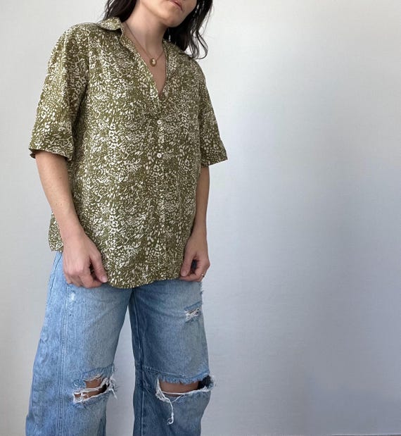 Vintage Short Sleeve Green Patterned Blouse - image 3