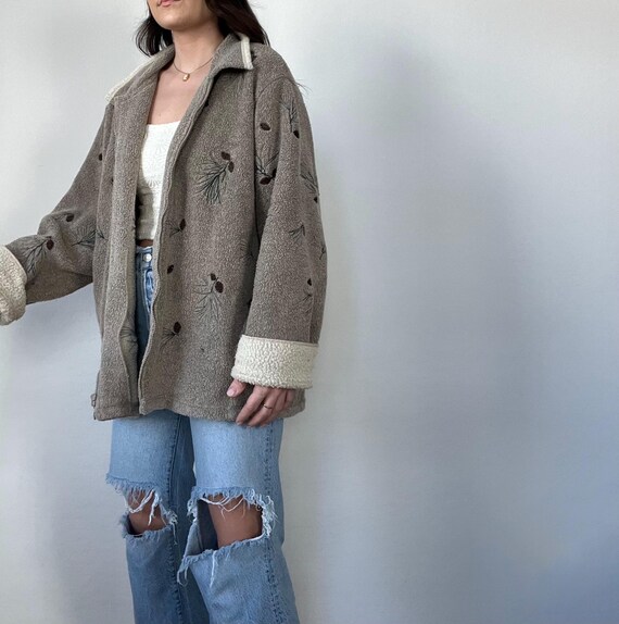 Vintage Neutral Graphic Pinecone Embroidered Sher… - image 3