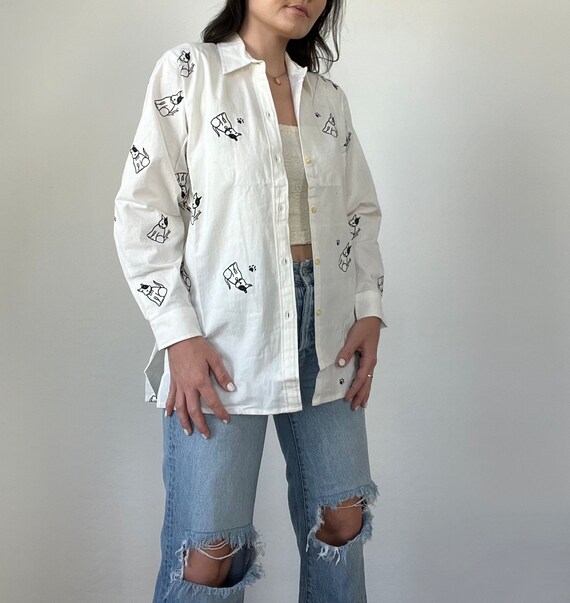 Vintage Embroidered Graphic Dog Button Up - image 3