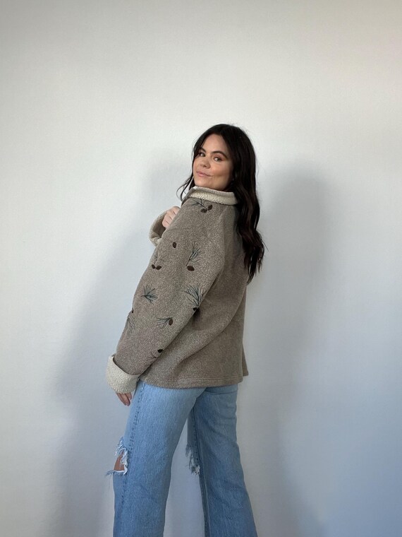 Vintage Neutral Graphic Pinecone Embroidered Sher… - image 8