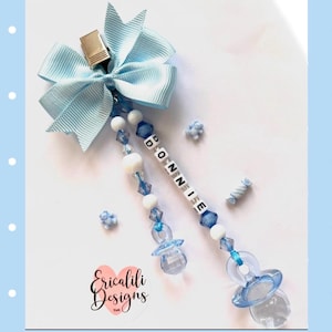 Clip personalizado para cochecito de bebé, chupete azul y blanco, niño y hijo, regalo para baby shower o recién nacido. Accesorio para cochecito de bebé, recuerdo.