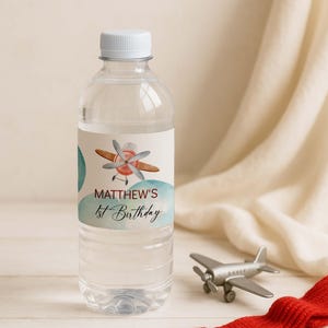 Etiket waterfles verjaardag vliegtuig verjaardag – 8 x 2" feestverpakking rode en blauwe wolken (JetTemplate, direct downloaden), 0015