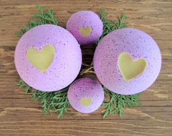 Love Spell Bath Bomb: Natural bath bombs, Bath fizzy, Bridal party gifts, heart bath bomb, Valentines Day Bath bombs, Organic bath bomb