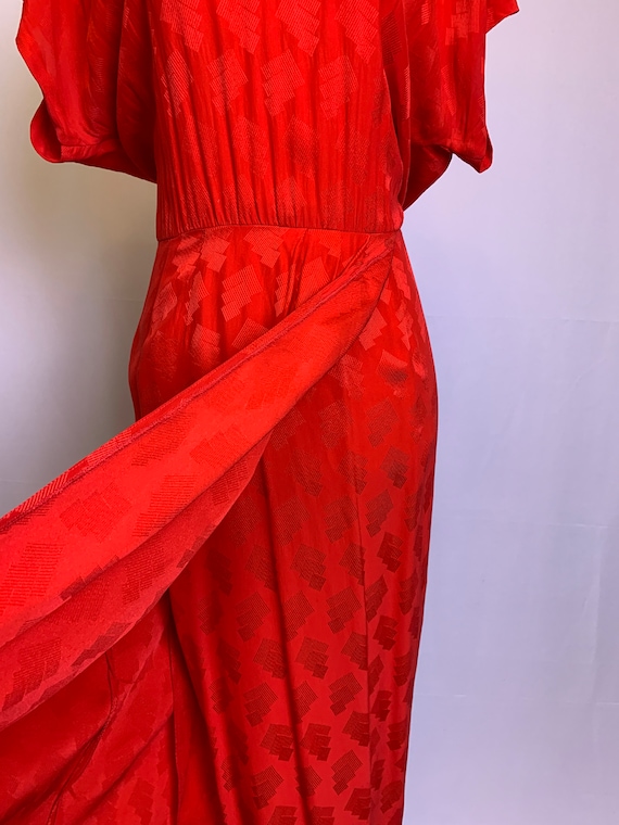 Red Silk Patterned Button Back Dress - image 5