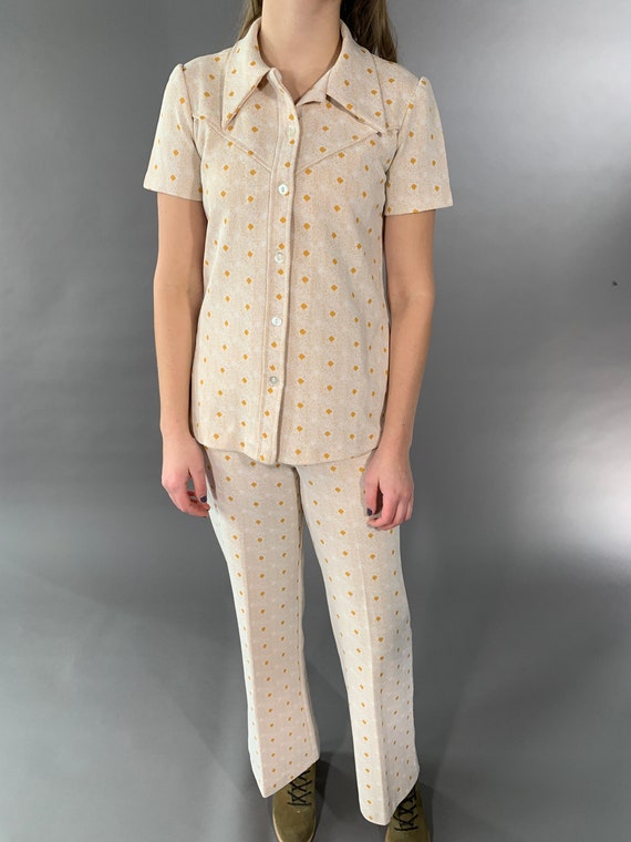 1970s Cream and Mustard Yellow Patterned Pants and