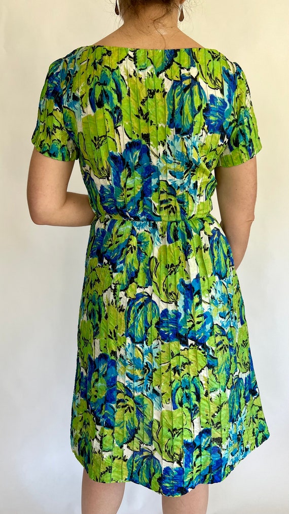 1950s Green and Blue Floral Dress - image 4