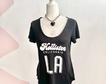 Camiseta gráfica negra Hollister Y2K, estilo indie, sleaze, preppy, grunge, talla pequeña, años 2000
