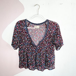 Vintage Hollister Babydoll Top - Etsy