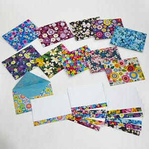 Flowers - Small Origami Envelopes (optional Inserts) - Gift Cards - Set of 10