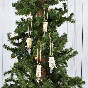 Wine Cork Ornament Set - Rustic Cork Ornaments - Stocking Stuffer - Holiday Wine Cork Decor - Handmade Unique - Wire Wrapped Ornament