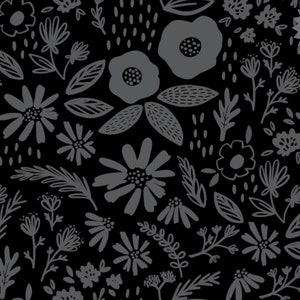 Puede incluir: Un patrón sin costuras que presenta una variedad de flores y hojas estilizadas en tonos grises sobre un fondo negro. El texto "Gunmetal Sparkle!" aparece en la esquina superior derecha.