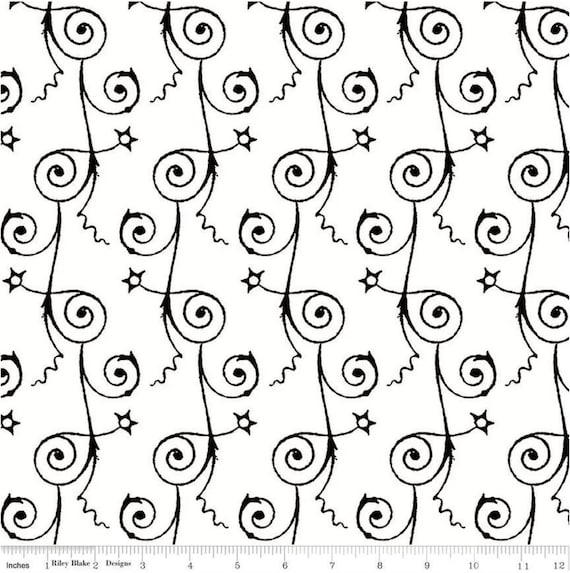 Queen of We'en Starry Night in White Queen of We'en Starry Night in White