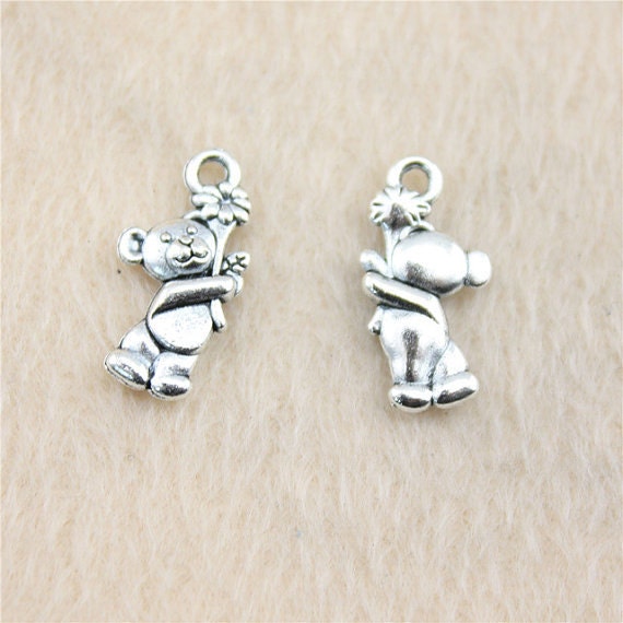10 Bear charms antique silver tone A444