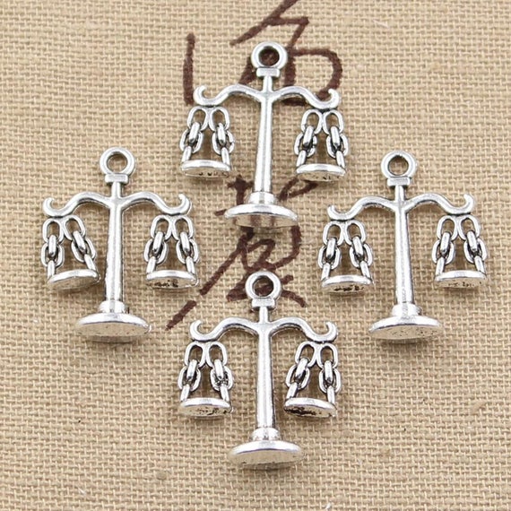 Scales Charm//Pendant Tibetan Antique Silver 22mm 15 Charms Accessory Jewellery
