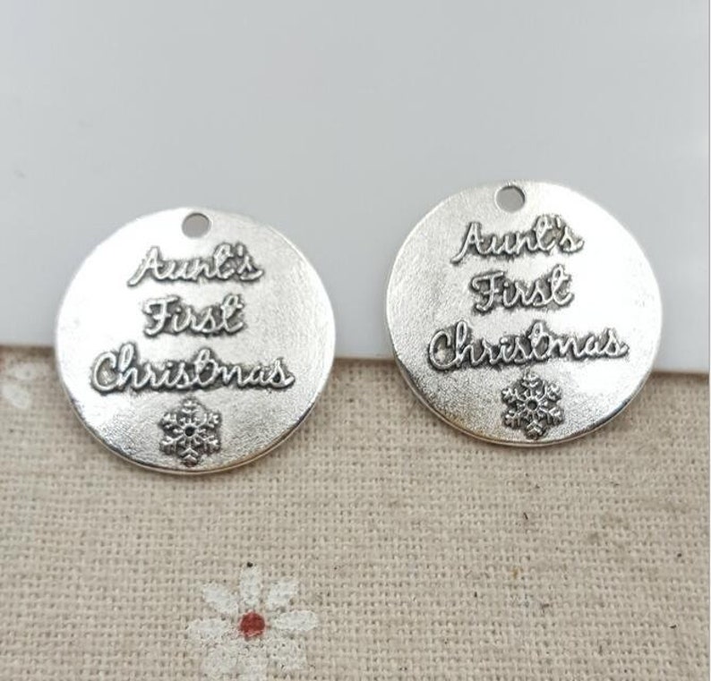 BULK 20pcs Aunt/'s First Christmas Charm Antique Silver Great Auntie Snowflake Snow Winter December Holiday Tree Family Memory Pendant #1613
