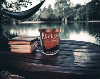 Reading Outdoors Soy Candle | Citrus & Jungle Fruit Scent