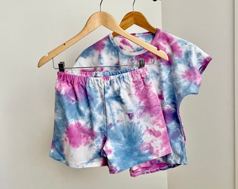 Kids Loungewear Sewing Pattern, T-shirt & Shorts, Sizes 8-14 (A4 PDF)