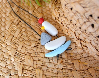 Seagull with hat and boat necklace, Seagull jewelry, Seaside Jewellery, Bird Necklace, Polymer Clay Seagull, Modern jewelry, Marine necklace