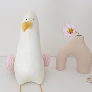 Mouette Emma en rose, jouet de collection, décoration nautique, mine mouette, mouette en peluche, oiseau de mer, jouet fait main, peluche, Möve, DECORNERHOME
