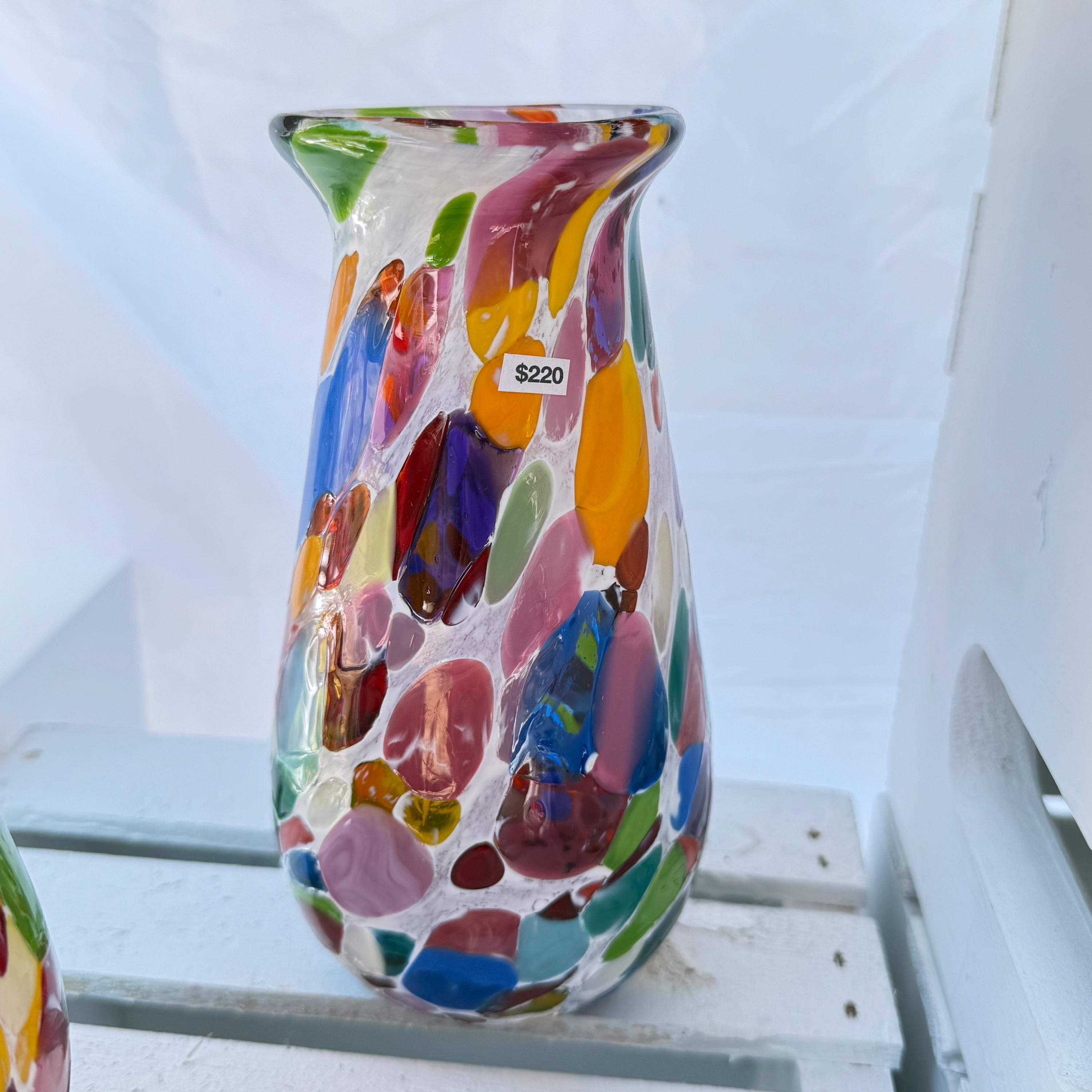 レインボーガラスの花瓶、カナダ製、ガラスアート、手作り、カナダ製 