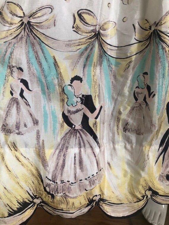 Rare 1940’s dancers novelty print gown. Very Gilbe