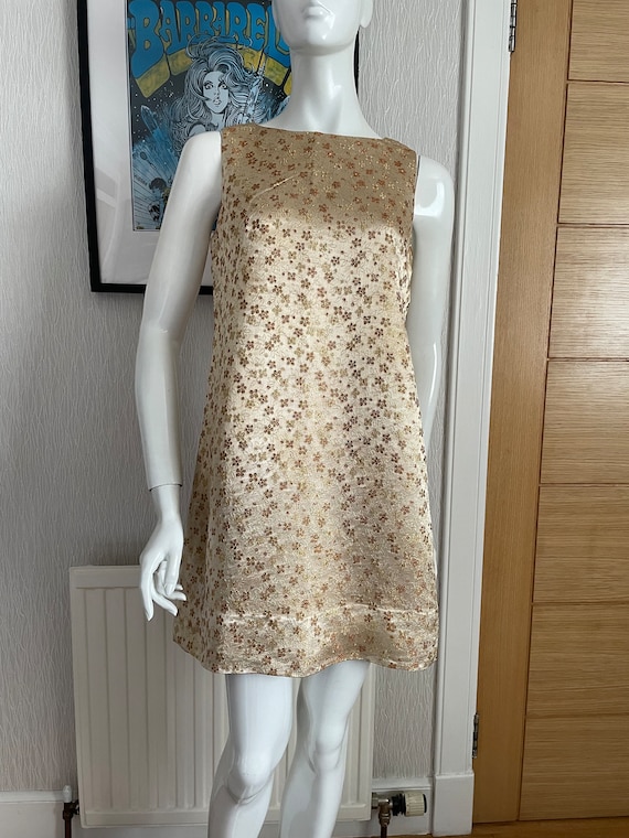 Original 1960s Champagne Gold Shift Dress. Floral Dress. Hand Made Dress. Wedding Dress. Vintage Wedding Dress. Gold Dress. - Etsy Original 1960s Champagne Gold Shift Dress. Floral Dress. Hand Made Dress. Wedding Dress. Vintage Wedding Dress. Gold Dress. - Etsy