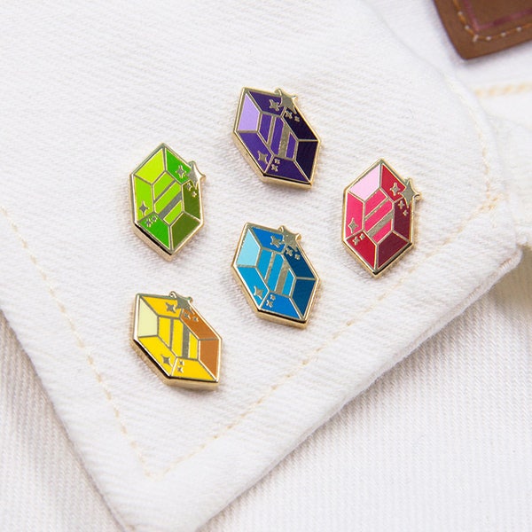 Mini épingles gemme | Adorables mini épingles en émail avec diamants multicolores pour gamer en cristal | épinglette argent | goujons de remplissage | style lanière